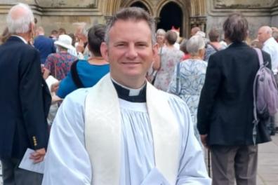 Revd Dr Ian Mills (1).jpg