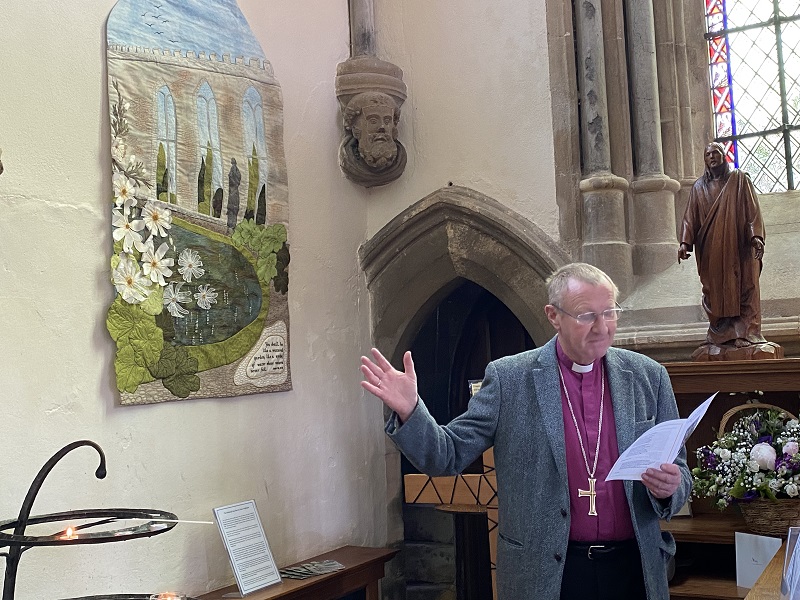 Bishop Peter dedicates wall hanging at chapel