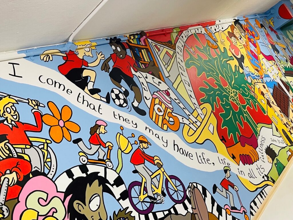 'I come that they have life, life in all its fullness' school mural